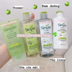 Nước Hoa Hồng Simple Kind To Skin Soothing Facial Toner 200ml - 5011451103856