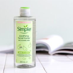 Nước Hoa Hồng Simple Kind To Skin Soothing Facial Toner 200ml - 5011451103856