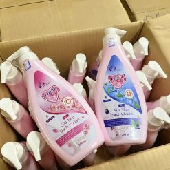 Combo 2 Chai Sữa Tắm Sạch Khuẩn Charme Family Care - 8936194691590