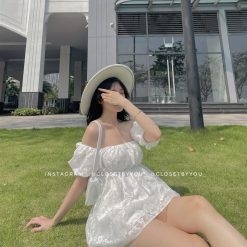 Set áo trắng ren hoa tay phồng quần short - VD5632