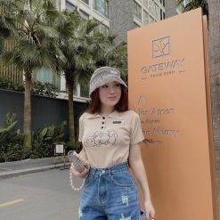 Áo Len sọc nữ cổ bẻ thêu hình chú chó QC - AG204