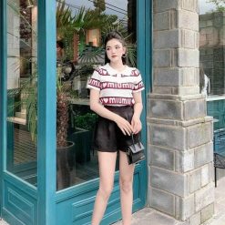 Áo thun len nữ cổ bẻ Mongtoghi - AG213