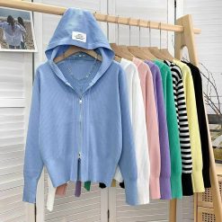 Áo khoác len nữ màu đơn giản - KG280