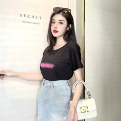 Áo thun thái nữ in chữ hồng form rộng giấu quần - AG1145