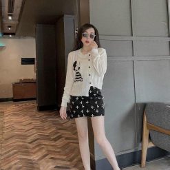 Áo len sọc tay dài thêu hình thỏ - AG1151