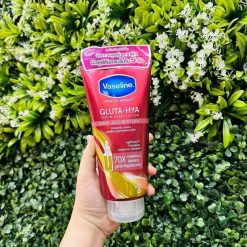 Sữa Dưỡng Thể Vaseline 70x Màu Đỏ Gluta Hya Serum Burst Lotion Pro Age Restore Thái Lan - 8851932448567