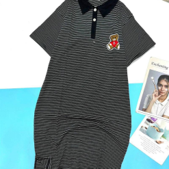 Đầm suông tay ngắn cổ bẻ sọc in hinh con gấu - DBO1463