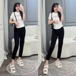 Áo thun thái nữ cổ tròn form suông in chữ Girl The Best - AG1185