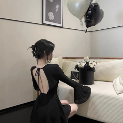 Đầm tay loe hở lửng siêu hot rose mặc - VD5900