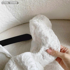 Sét gấm nổi crop trắng cổ yếm tầng bèo + chân váy - VD5909