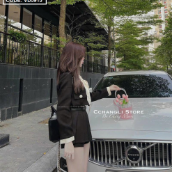 Sét crop dạ túi nắp viền thắt nơ cổ + chân váy xếp ly kèm nịt - VD5915