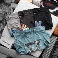 Áo Thun Nam Cổ Tròn Rurumen Màu Xám In Chữ AKA TEBO ARD Big Size - AB471