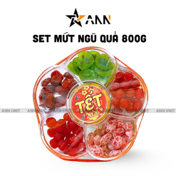 Hộp Quà Tết Set Mứt Ngũ Vị Bông Mai 800g (Ó Mai Đào Hồng, Ó Mai Đào Bố, Kiwi Sấy Dẻo, Ó Mai Mận Cơm, Xoài Sấy Dẻo) - Hộp Bông Mai Hộp Quà Tết 2026 - 8936208933692