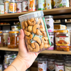 Hạt Điều Tách Vỏ Nguyên Hạt 300g Hộp Pet - 8936208933098