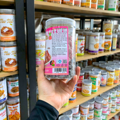 Kẹo Dâu Mix 2 Vị Thơm Ngon Hộp - 8936208930455