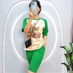 Đồ bộ quần ngố áo tay ngắn in hình gấu - DBO4087