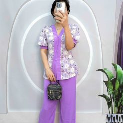 Đồ bộ quần dài trơn áo cổ chữ V in hoạ tiết bông - DBO4200