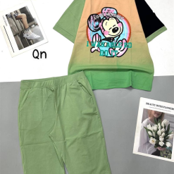 Đồ bộ quần lửng áo tay ngắn cổ tròn in hình mickey - DBO4292