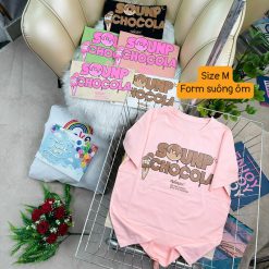 Áo Thun Nữ Cổ Tròn Form Vừa In Chữ Sounp Chocola Size M(40-60kg) - AG1226M