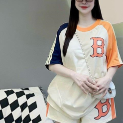 Đồ bộ quần đùi áo tay ngắn in chữ B trước và sau áo - DBO4361