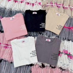 Áo Thun Nữ Cổ Tròn Baby Tee In Chữ Bên Ngực Mạc AH787 - AG1247
