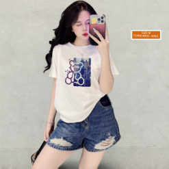 Áo Thun Nữ Cổ Tròn Form Vừa In Hình Viền Gấu Teddy M(40-60kg) - AG1276