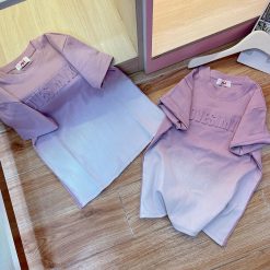 Áo thun nữ Baby Tee loang 2 màu chữ nổi ôm body từ 35kg - 55kg - AG1299