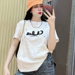 Áo Thun Nữ Cổ Tròn Thuê Chữ I AM GREAT form vừa size M(40-60kg) - AG1318