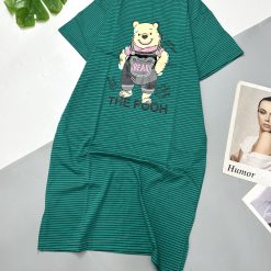 Đầm form suông tay ngắn cổ tròn in hình gấu The Pooh - DBO4389