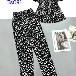 Đồ bộ quần dài áo tay ngắn cổ vuông có nút in hoạ tiết nhỏ - DBO4394