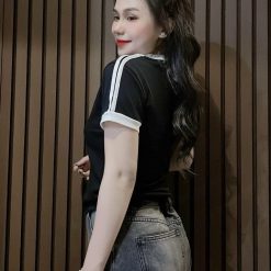 Áo thun nữ Baby Tee ôm body từ 35kg - 55kg in chữ THE FAMOUS - AG1353