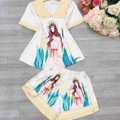 Đồ bộ satin mặc nhà quần đùi áo tay ngắn cổ bẻ hoạ tiết dể thương - DBO4427