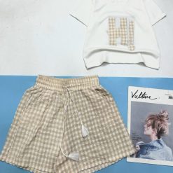 Đồ bộ quần đùi caro áo tay ngắn thuê chữ caro - DBO4429