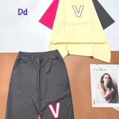 Đồ bộ quần lửng áo tay ngắn cổ tròn thuê chữ V - DBO4451