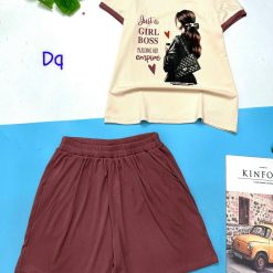 Đồ bộ quần đùi áo tay ngắn in hình cô gái tóc dài - DBO4463