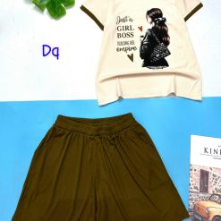 Đồ bộ quần đùi áo tay ngắn in hình cô gái tóc dài - DBO4463