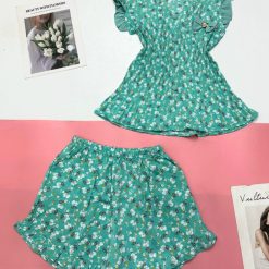 Đồ bộ mango quần đùi áo sát nách viền bèo cổ tim - DBO4465