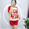 Đồ bộ quần đùi áo tay ngắn in nhiều chữ trên áo - DBO4484