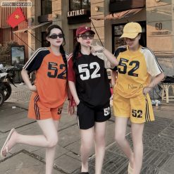 Đồ bộ quần đùi áo tay ngắn in số 52 - DBO4500