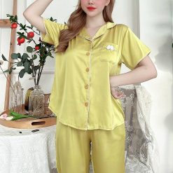 Đồ bộ satin quần lửng áo 2 sơ mi có túi trước may nơ nhỏ - DBO4559
