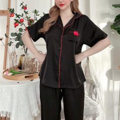 Đồ bộ satin quần lửng áo 2 sơ mi có túi trước may nơ nhỏ - DBO4559