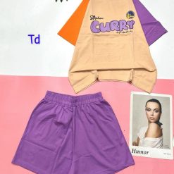 Đồ bộ quần đùi áo tay ngắn in chữ CURRY quần cùng màu tay áo phải - DBO4561