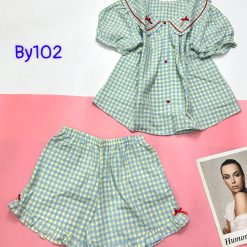 đồ bộ sơ mi ca rô cổ bẻ có nơ nhỏ ở cổ áo tay phồng - DBO4569