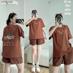 đồ bộ áo thun quần nhung form rộng in số 1972 - DBO4570