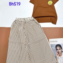 Đồ bộ quần lửng sọc áo tay ngắn in mèo mặt cười gấu - DBO4585