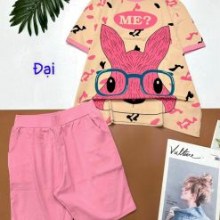 Đồ bộ quần lửng màu cùng màu áo in hình con thỏ đeo kính - DBO4605