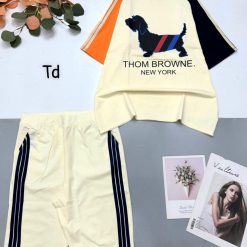 Đồ bộ quần lửng 3 sọc áo tay ngắn 2 màuin hình chú chó - DBO4628
