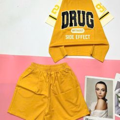 Đồ bộ quần đùi áo tay ngắn in chữ DRUG - DBO4630