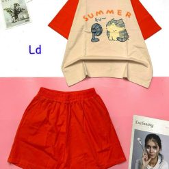 Đồ bộ quần đùi áo tay ngắn in chữ SUMMER có chú mèo quạt - DBO4645