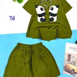 Đồ bộ quần đùi áo sơ mi tay ngắn cổ bẻ hình hai chú gấu - DBO4649